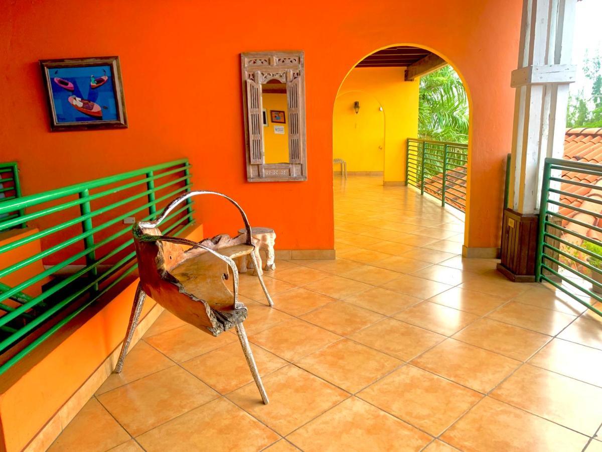 Altamont West Hotel Montego Bay Exterior photo